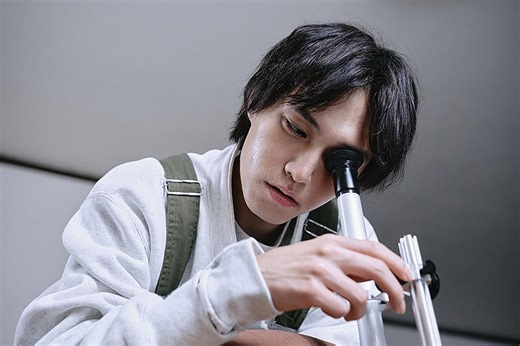 白昼夢の予告編・動画「予告編」 - 映画.com