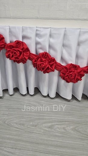 Rose Flower table skirting ideas #TableSkirting #tabledecor #birthday #catering #christening #flowers #floraltheme #partydecor | Jasmin Diy