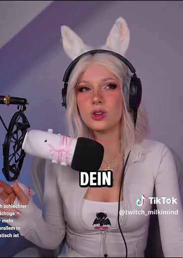Eure Meinung zu Schule? #twitch #twitchstreamer #twitchclips