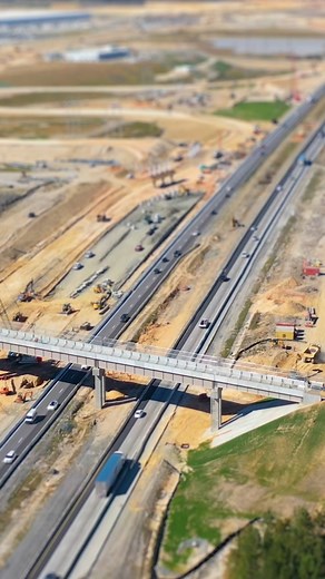 Full steam ahead! 🚂 Rising over I-77, a new railroad bridge to serve Scout Motors in Blythewood was completed on October 1. Now, Palmetto Railways and Norfolk Southern will partner to outfit the bridge with a rail spur line to provide direct rail access to the future Scout Motors plant. | SCDOT