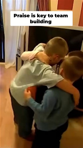 A new team-building technique focuses on giving children praise and encouragement, rewarding good behavior. Watch how Jo teaches Jason to deal with trouble calmly. It's amazing to see these kids working together. #Supernanny #JoFrost #TeamBuilding #PositiveReinforcement #ChildDevelopment #ParentingTips #KidsActivities | Supernanny