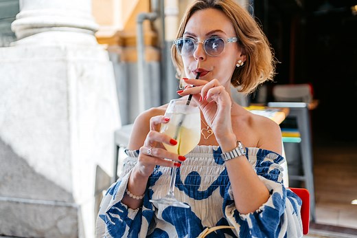 A GP reveals exactly how many drinks it takes to get a hangover