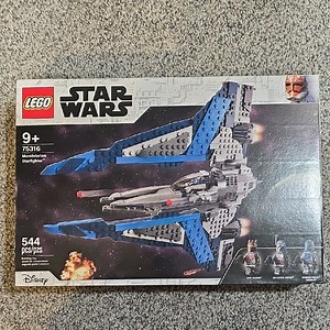 LEGO Star Wars Mandalorian Starfighter - Blue and Gray