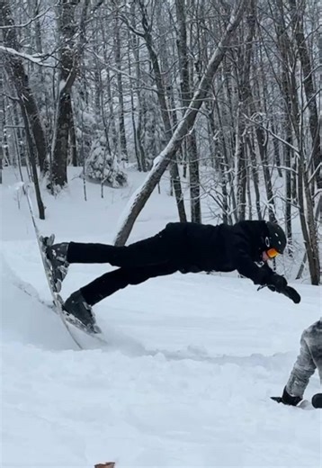 The whole squad sending it 💀 ⛷️