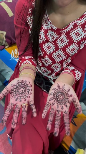 14K views · 173 reactions | Jana trying mehndi for the first time. 殺 #mehandi #FilipinaIndiancouple | David and Jenni Vlogs | Facebook