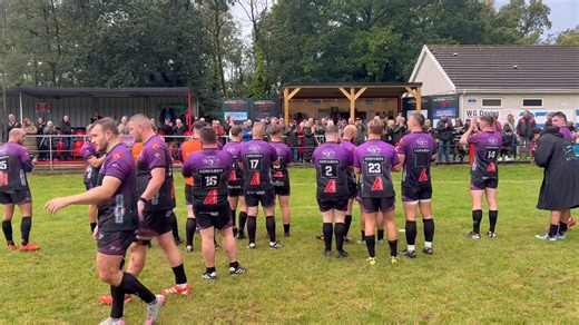 11K views · 106 reactions |  MONDAY MOTIVATION  ️☀️️ Come rain, shine, or even more rain - your support never wavers. Outstanding as always, #PontyFans! 﫶 #WeArePonty ⚫️⚪️ | Pontypridd RFC | Facebook