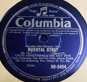 Louis Armstrong & His Hot Five – Oriental Strut / My Heart (1951, Shellac)