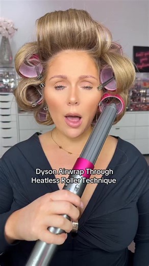 KELLY STRACK on Instagram: "Trying the Dyson airwrap though heatless rollers technique ✨💁🏼‍♀️ #hair #hairtutorial #beauty #dysonairwrap #blowout"