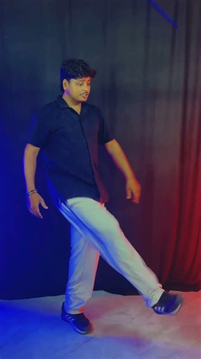 Dil ka kya kare saheb hum unhi par marte hain #dance #shorts #youtubeshorts #trending #dancecover