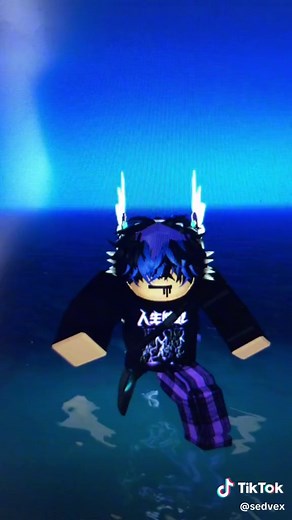 Create Custom Avatars with Valkyrie Combos on Roblox!