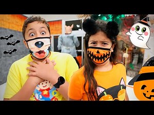 Maria Clara e JP se assustam na loja de Halloween 🎃👻