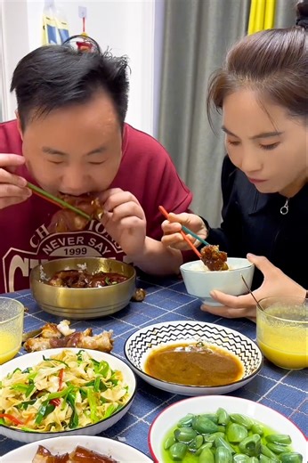 126K views · 753 reactions | Fantastic Lovely Couple Tricks Eating Mukbang Challenge 2024. #food #reelsusa #foodlover #foodgasm #reelsviral #foodie #FacebookReelsContest #reelit #reelsvideo #foodlover #food #fbreelsfypシ゚viral #BOOMchallenge #eat #reels2024 #fyp #reelsfb #eating #reels #Boomchallenge #asmr #foodporn #satisfying #husband #fbreels #viral #explorepage #explore #foodstagram #foodgasm | Tania Kalys | Facebook