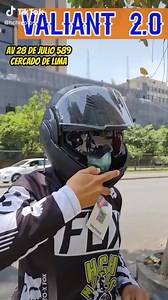 CASCO GAMA ALTA🔥 VALIANT 2.0 LS2 EN HCHMOTOS 🏍💨 Abatible para que el solsito no pueda con los bikers ☀️😎 Estamos ubicados en la av 28 de julio 589 cercado de Lima 🏍️ a 1 cuadra del campo de marte Atendemos de Lunes a sabado de 9:30 am a 7:30 pm y los domingos hasta las 3:00 pm 💪 Los esperamos 🇵🇪 Para los catálogos y precios escríbenos a este número por favor: 👉🏻943949231 o también puedes ingresar a este link de wsp para responderte más rápido https://wa.me/message/DQNHCI4SWGSHO1 👉🏻Pu