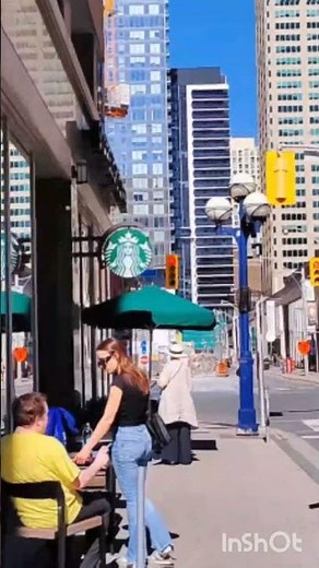 Yorkville l Toronto's Luxurious Chic Neighborhood I Glamorous Lifestyles #travelshorts