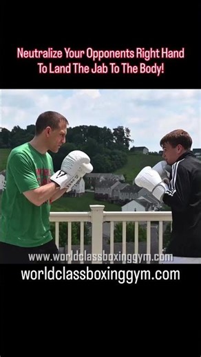 This simple boxing tactic shuts down power shots, drains stamina,& opens up clean combinations!