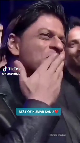 Akshay Kumar y Ashwini Bhave en Sainik: Lo Mejor