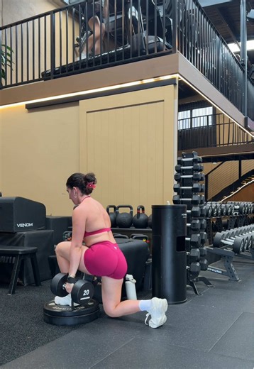 could anything else have gone wrong… but hey, at least I hit a pb @KEEPTHATPUMP dc: rotem Fuelled by @Macro Mike - Clean Treats dc: amb-rotem (gf df protein powders and supps) #gymtok #gymgirl #runningmotivation #gymthings