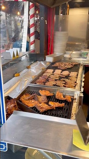 🔥 Nuremberg Altstadtfest – Street Food, Meat & Sausages | Traditional German Flavors 🍖🌭