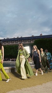 For the KENZO Spring-Summer 2025, @Nigo introduces new themes and motifs: Coming from the archives, a new vivid KENZO Peonies pattern is introduced reimagining a print of Kenzo Takada’s favourite flower in faded fluo colourways alongside a delicate KENZO Jungle Flower motif inspired by traditional ink-wash paintings. #KENZONIGO #KENZOSS25 | KENZO