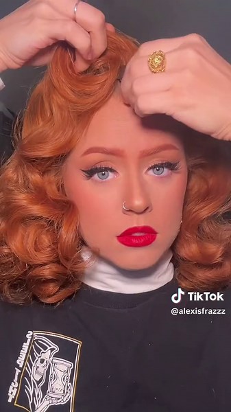 1950s Pinup Curls Hairstyle Tutorial