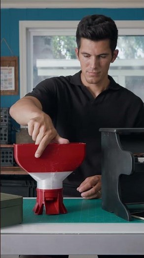 Teaching my cat to play the piano. #petpiano #cat #piano