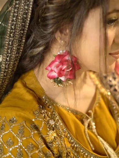 Cutest Bride on her Barat entry♥️ #videoviral #viral #viralvideotiktok #pakistaniwedding #danishphotography