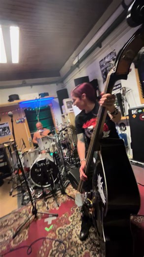 Mad Sin Tune: Enjoy the Classic Rock Vibes