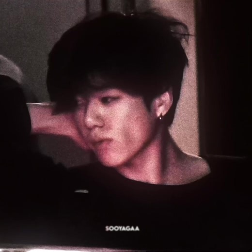 Join Lisa and Jungkook for an Epic Collaboration! #Lisa #Jungkook #BTS #Blackpink