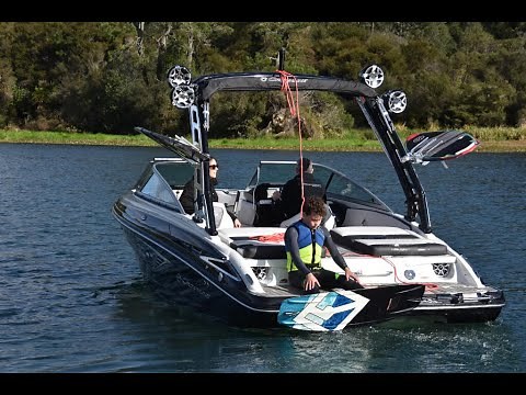 CROWNLINE 220SS SURF BOAT REVIEW