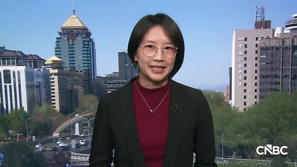 Chinese workers less vulnerable to AI-driven layoffs than US counterparts