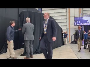 UMaine boat created with world's largest 3D printer