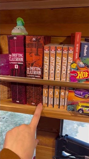 How I Fit 50+ Books in My Converted Bus #skoolie #bookshelf #buslife