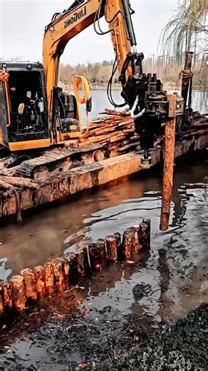 Hydraulic Wood Pile Driving Excavator Work Tool for Water Foundation #worktool