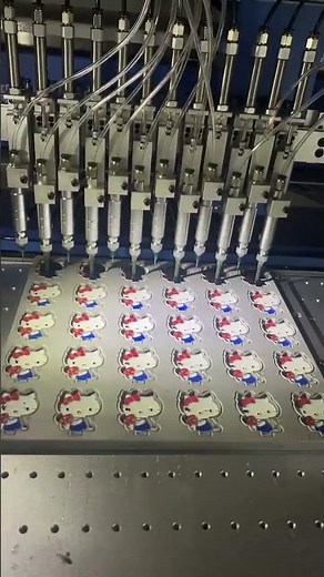 automatic pvc production line make soft pvc patch label badges,pvc 3d keychain dispensing machine