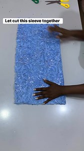 Let cut this sleeve together, 🤷🏻‍♀️🤷🏻‍♀️ #tutorial #BeginnerTutorial #fashiontutor #stepbysteptutorial #LetsGrowTogether | Tella Nifemi