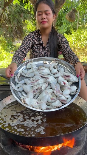Delicious Fried Bullfrog With Chili Cook Recipe | Cooking Video