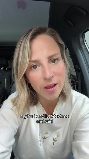 The more i say dinner the crazier it sounds. #dinnerideas #funnymama #funnymomlife #momsbelike #dinnerhumor #mamahumor #lifeasamom