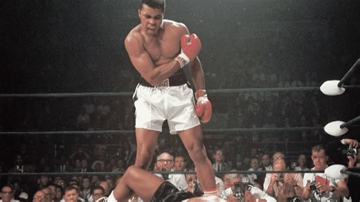 Mohamed Ali : retour sur sa carrière légendaire, 60 ans après son combat contre Sonny Liston