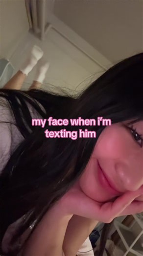 Memes About Texting Your Boyfriend