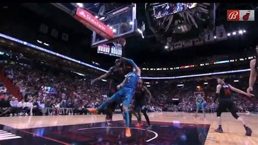 @TheHoopCentral @ohnohedidnt24 Didn’t see it? He’s looking right at bam as he’s doing it. On top of the fact that he’s pulled this crap before. Also, against bam!