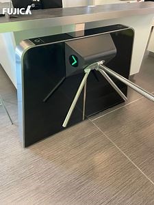 [Hot Item] Entry Control Tripod Turnstile with Multi-Person Counting