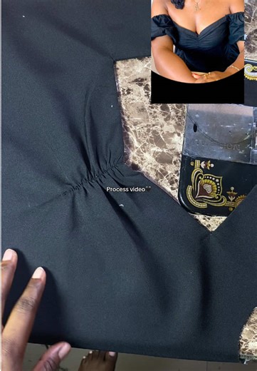 Watch till the end to see how we achieved the cleavage design.#twinsthread #fyp #processvideos