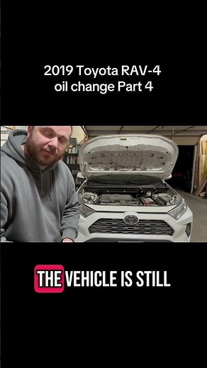 2019 Toyota RAV-4 oil change Part 4 #automobile #mechanic #diy #oilchange #mechanicshop
