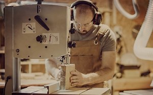 6 Best 14-inch Bandsaw for the Money in 2025 - Band-Saw.com