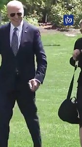 Video of Biden exiting plane with added robot sounds goes viral. | Roya News English