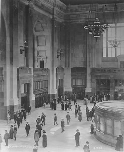 1.2K views · 33 reactions | Union Station then and now. A look at Grand Hall through the years in 1915, the 1950s, 1970s, during its renovation, and as you see it today. Current Grand Hall photos by Roy Inman | Union Station Kansas City | Facebook