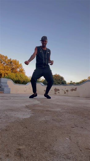 🫦 | benny wearing jeans in the pool