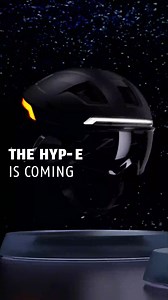 💡 Inspired by automotive design – the HYP-E brings visibility to the next level. 🚴‍♀️✨ 🔦 Integrated front & rear lights for a premium look ⚡ 6 modes: Steady, Power, Eco, Flow, Pulsing & Flashing - for every ride & every condition 🚴‍♂️ Helmet with turn signals & brake light, handlebar remote for clear communication in traffic Which mode would you choose first? 👇 #abus #abushelmets #hype #urban | ABUS Cycling