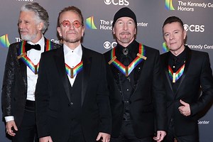 Ailing U2 drummer Larry Mullen Jr. attends penultimate Sphere Vegas concert