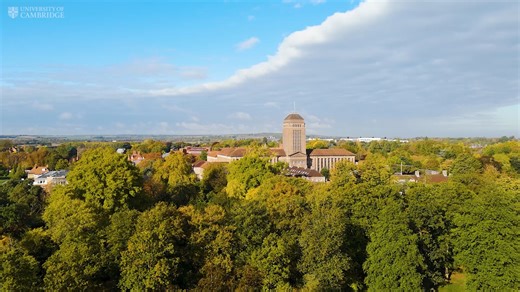 From the spires to the River Cam, Cambridge glows in the autumn light 🍂 For everyone who studies, works, visits or lives here, this is your Cambridge from above. #CambridgeUniversity #Cambridge #Autumn #Fall | University of Cambridge
